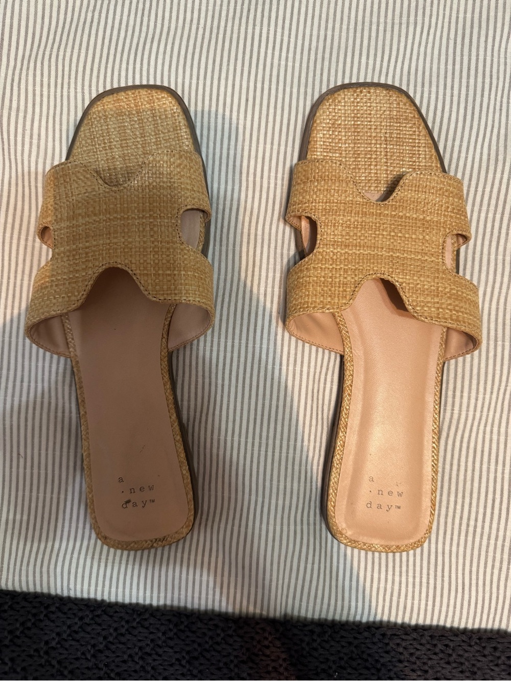 A new day 9.5 sandals